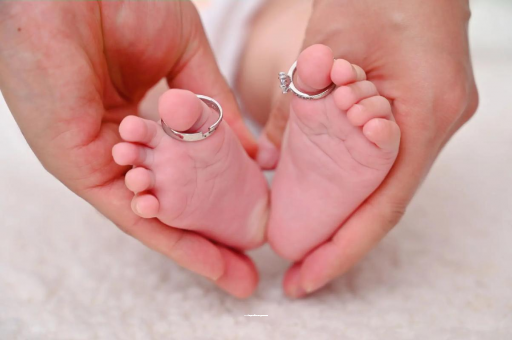 烟台宝宝打喷嚏发烧