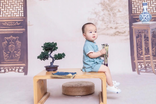 烟台孕妇尖肚子和圆肚子